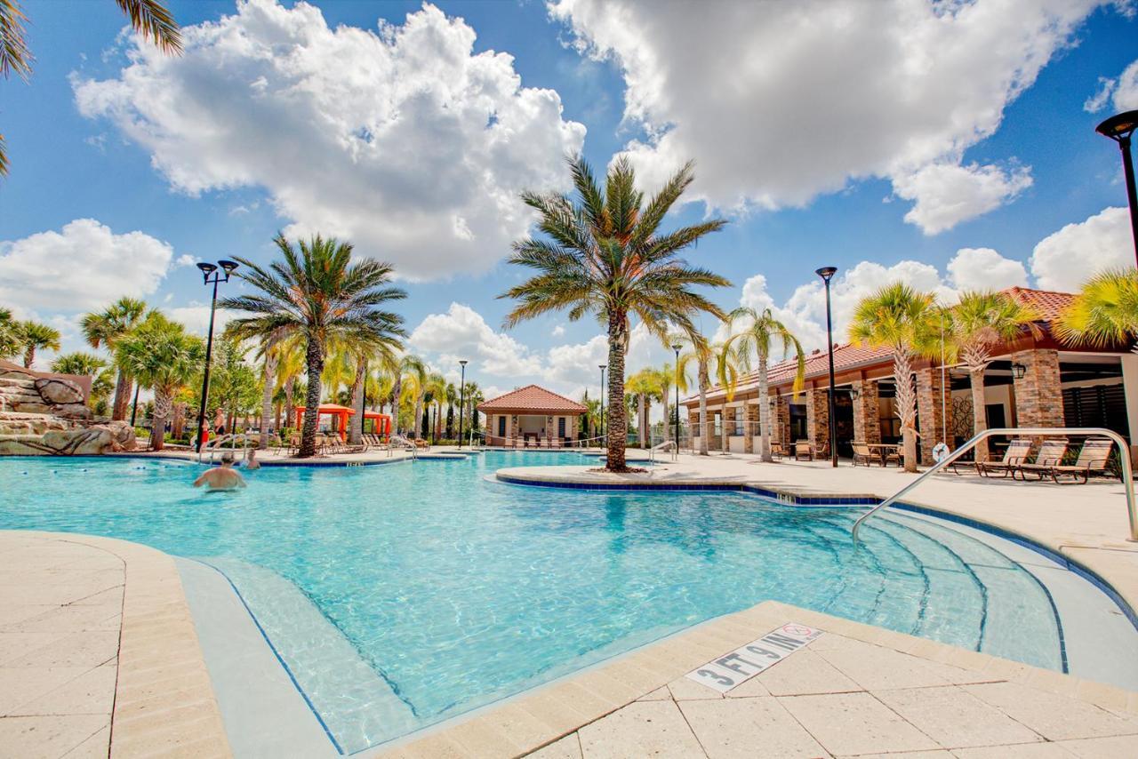 Stunning Corner-Townhome W Private Pool Davenport Exterior photo